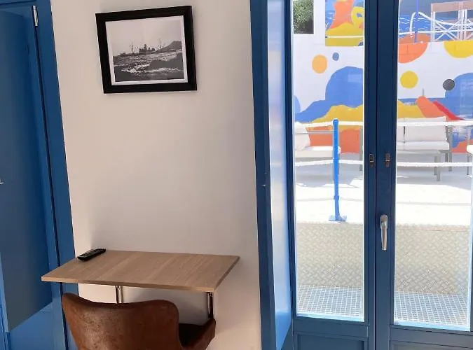 Hostal O Refuxio Do Náufrago Camelle