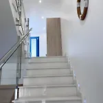 O Refuxio Do Naufrago *