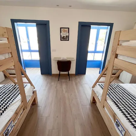 Hostel O Refuxio Do Naufrago Camelle